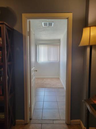 $780 / 1br - 130ft2 - Utilities Included Private Room Available Now (Phoenix)64024992283651123