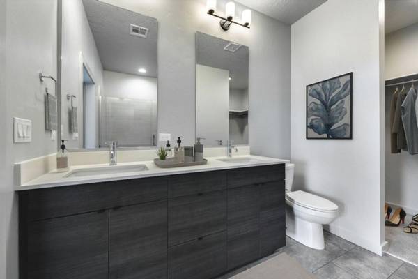 $2,499 / 3br - 1605ft2 - Townhomes w/ 2-Car Garage, Pet Friendly, Close to Shopping (Eagle)63794895824897121