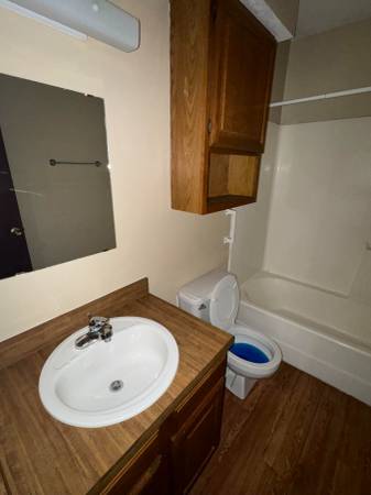 $1,145 / 2br - 874ft2 - RENT SPECIALS AT PARKWOOD DUPLEXES!!CALL FOR DETAILS!!63670502749315122