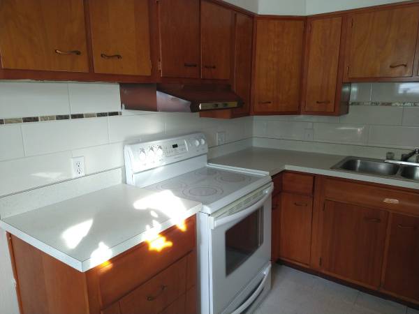 $750 / 1br - 1BD APARTMENT (Oxford in)63680139943811122