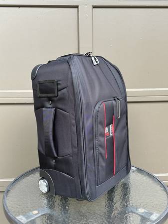 Petrol PD620 Rolling DigiSuite DSLR Camera Case - $120 (Mill Creek)63470982684673121