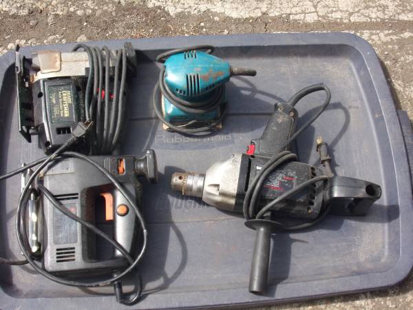 Assorted power tools 1