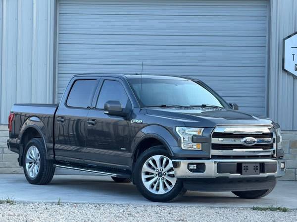 2015 Ford F150 Lariat crew
