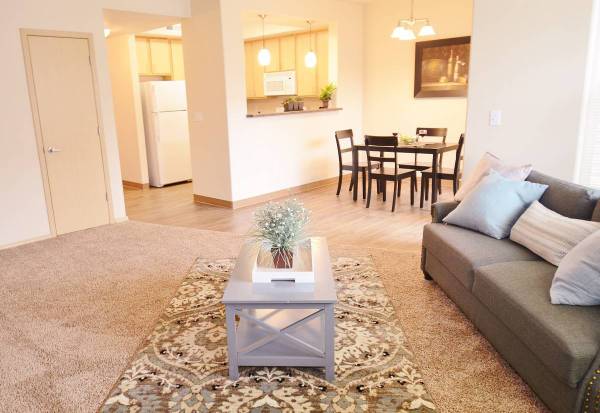 $1,619 / 2br - 1085ft2 - Fantastic views from our 3rd floor 1's & 2's! Come tour-open Saturdays (Pasco)63803243230593120