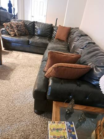 Brown Leather Sectional Couch 1