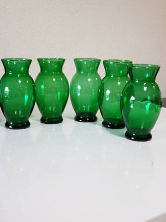Five Vintage Anchor Hocking Forest Green Vases (15.00 each) 1