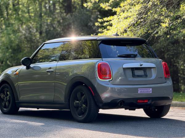 2015 MINI Hardtop 2 Door Cooper 83k $5995 - $5,995 (Matthews)63613520078467123
