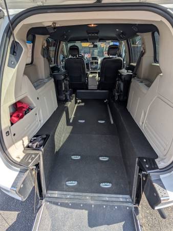 Wheelchair Van Conversion/Utility Van - $37,900 (Bremerton)63473369620353121