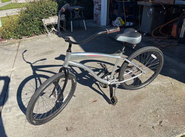 Giant Simple Single 1