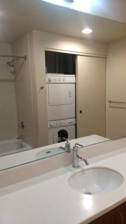 $1,975 / 1br - 707ft2 - Sniff-tested. Tail-wag approved. (Belmont)63831607283203123