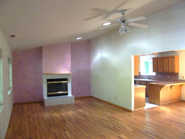$2,275 / 3br - 1300ft2 - $2275 - Incluye agua-alcantarillado-basura - 3 habitaciones 2 baños - Oferta por 6 meses (Ashland)63654692520067120
