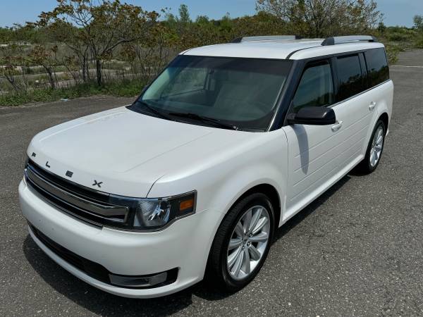 14 Ford Flex SEL 3 Rows Leather Seats - $7,50063654719644289123