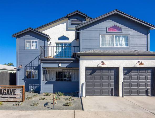 $2,695 / 2br - Vaulted Ceiling, Highly Walkable Area + 2 Bed Apt in Perfect Loc (San Diego)64037045288579123