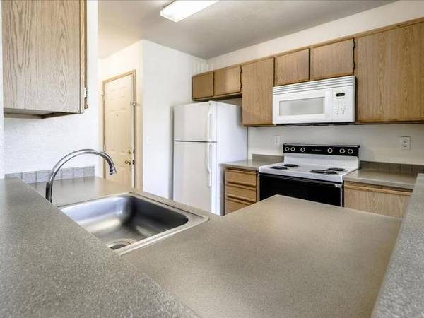 $18,601,860 / 2br - 976ft2 - Patio/Balcony, All Electric Kitchen, Ceiling Fan, Extra Storage (Tumwater close to downtown Olympia)63688369523073122