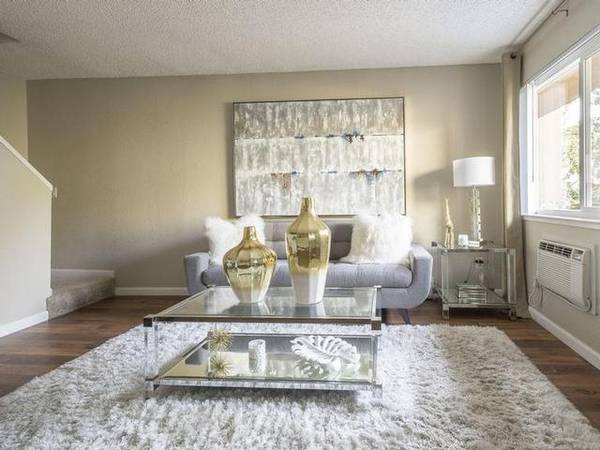 $2,780 / 2br - 1004ft2 - Fitness Studio, Sweeping Grounds And Manicured Landscaping (fremont / union city / newark)63940543886851120