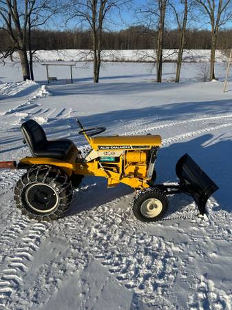 Allis Chalmers b-12 1