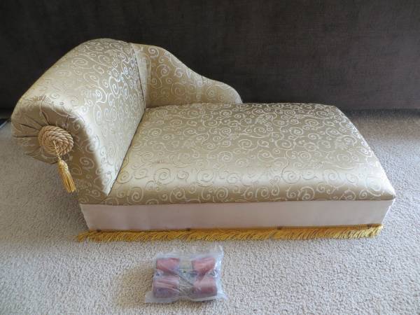 NEW DOG SOFA - PET COUCH - DOG BED - DOLL SOFA 1
