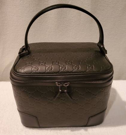 GUCCI guccissima leather cosmetic case 1