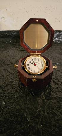 Howard Miller tabletop  clock 1