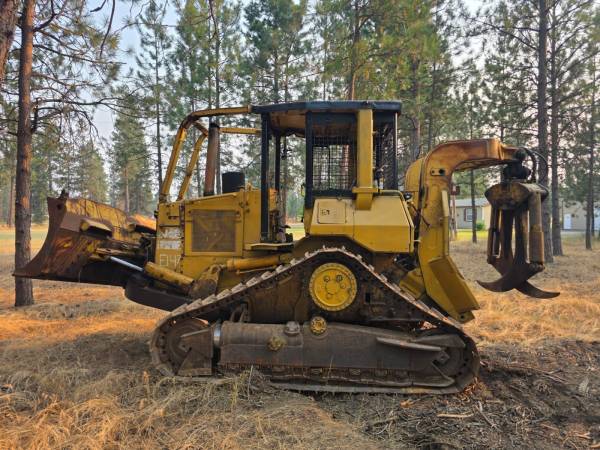 1993 Caterpillar D4H TSK skidder 1