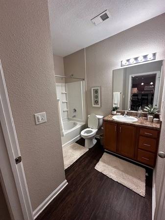 $1,449 / 2br - 1173ft2 - #416 2 bed 1 month free base rent waived app & admin (Asheville)64029211537795122