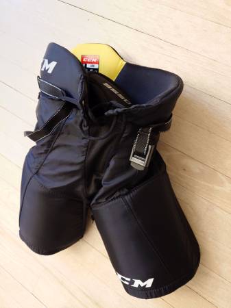 CCM Tacks 9550 Ice Hockey Pants - Youth Large 1