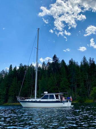 44ft Lancer Pilothouse Motorsailer 1