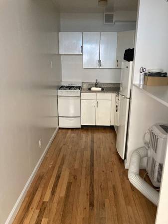 $2,500 / 250ft2 - $2500 studio in east village (East Village)63788457294081121