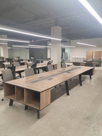 Conference table, Workstations 165" or 275" 1