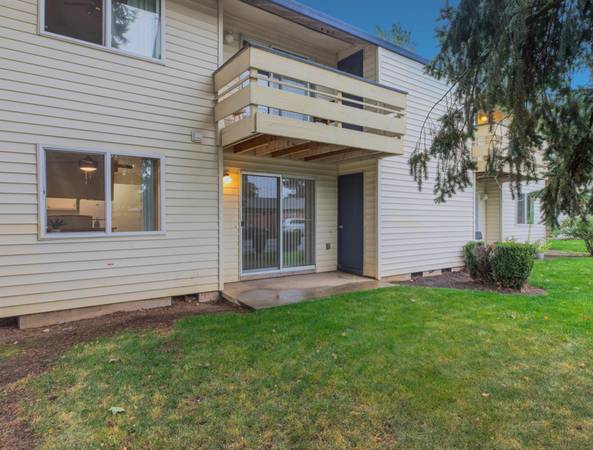 $1,450 / 2br - En Rockwood cerca de Gresham y Portland - Dos dormitorios en Rockwood (área de Rockwood)63841708530179124