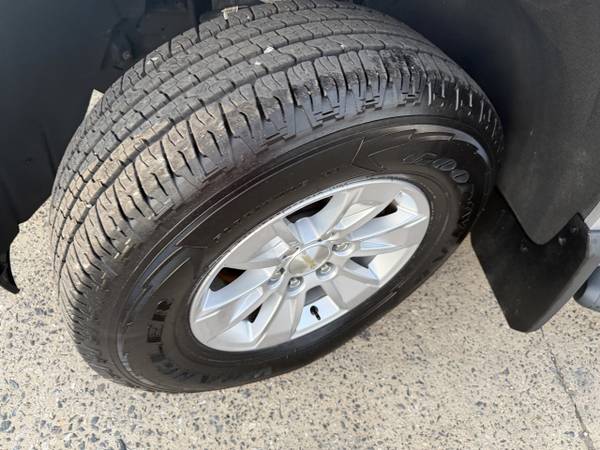 2019 Chevrolet Silverado 1500 LT - Photo 12