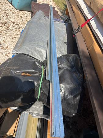 2 1/2 pcs of galvanized drip edge 1