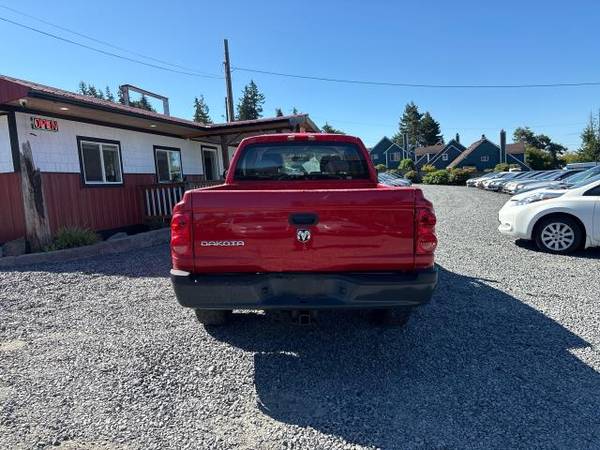 2008 Dodge Dakota SXT Crew Cab 4WD - $3,999 (Lynnwood, WA)63469736845825123