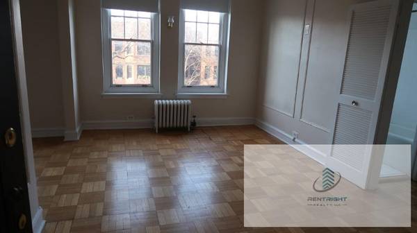 $1,350 / 1br - 700ft2 - SPACIOUS 1 Bed/ 1 Bath/ On the lake/ GAS & HEAT INCLUDED!!63960012132995120