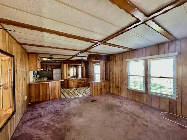 $110,000 / 2br - 982ft2 - OPEN HOUSE SATURDAY 9-27-25, 11 am to 1 pm.  REDUCED $30k!!! (Dover, NH)63931788293250123