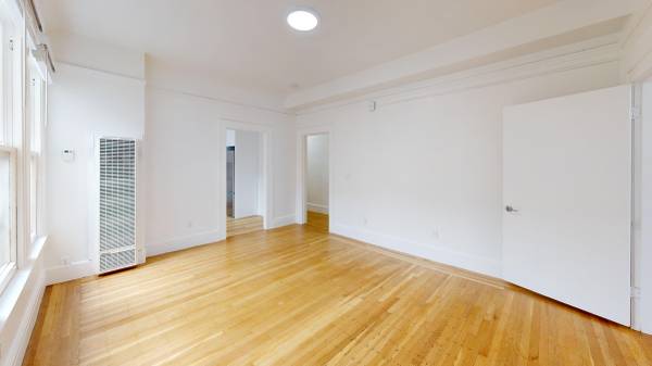 $6,245 / 2br - 991ft2 - Gorgeous 2BR with Modern Kitchen Appliances in Good Location! Unit 8 (alamo square / nopa)63890316767617120