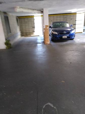 $250 parking space for rent (Harvard Square, Cambridge)63856337271553121