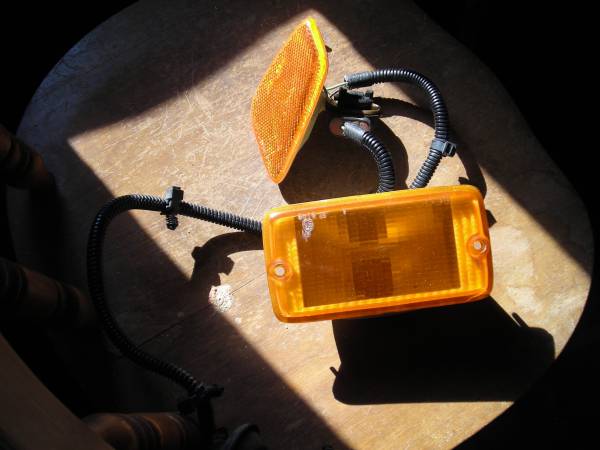 Jeep wrangler TJ R/F signal light 1