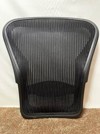 Herman Miller Aeron Classic Size C - Back Mesh w/ Lumber Cushion [PART - $99 (Union Square)63471464176001120