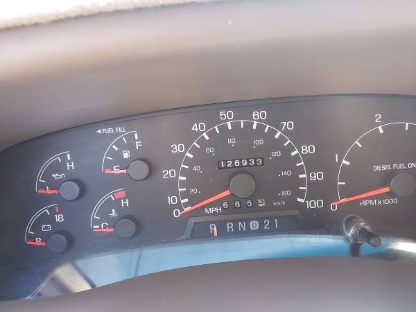 Camioneta con bajo kilometraje, motor 7.3 Powerstroke - $12,000 (Centralia)63469765101699121