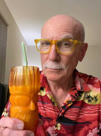 Let's play some TIKI music! (Everett)64184332430594120