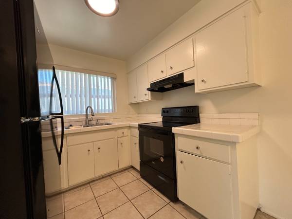 $1,895 / 2br - 2 dormitorios 1 baño Cottage Style La Quinta Homes (La Quinta, Bermuda Dunes, Indio, Palm Desert)63686245373315122