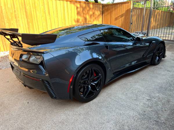 2019 Corvette ZR1 Coupé, 2900 millas, paquete 3ZR, paquete ZTK, asientos deportivos, PPF - $182,90063483863852291122