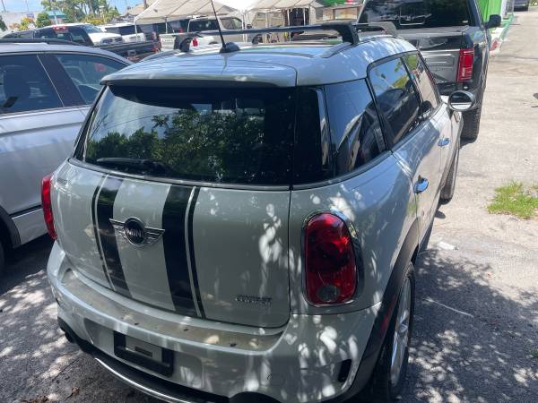2012 Mini countryman - $2,000 (Miami)63479884840961123