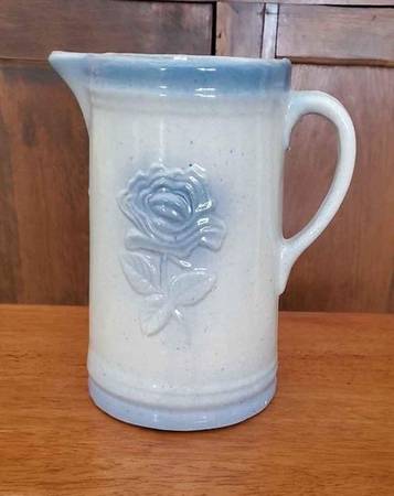 GARDEN ROSE 9" PITCHER 1