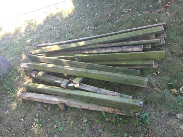 Free 4x4 wood posts &2x4s 1