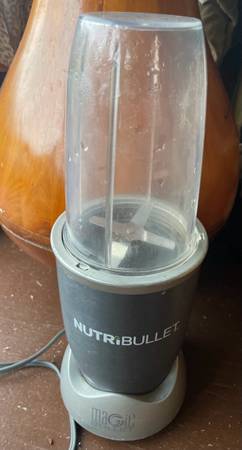 Magic bullet blender 1