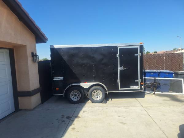 Haul mark trailer 17ft from back to front 1
