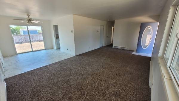$1,595 / 3br - 1400ft2 - 8913 A Craw lane (Moses Lake)63793087430145120