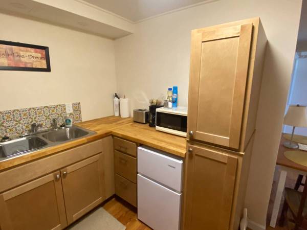 Cozy Studio Apartment - Fully Furnished - ST Rental - utilities includ 1